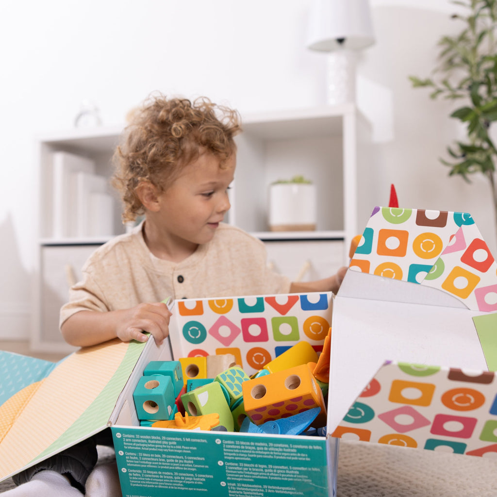 Blockables™ Dinosaur Play Set