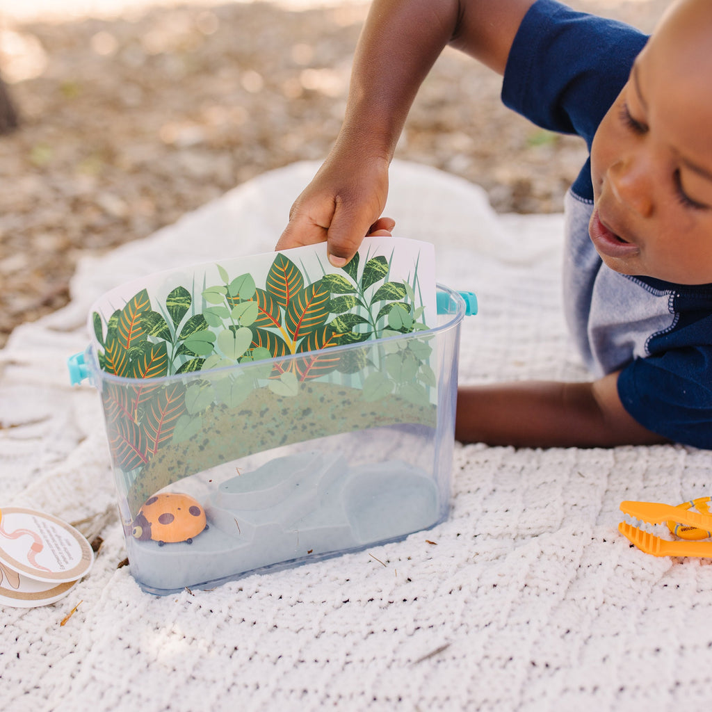 Let’s  Explore Terrarium Observations Play Set