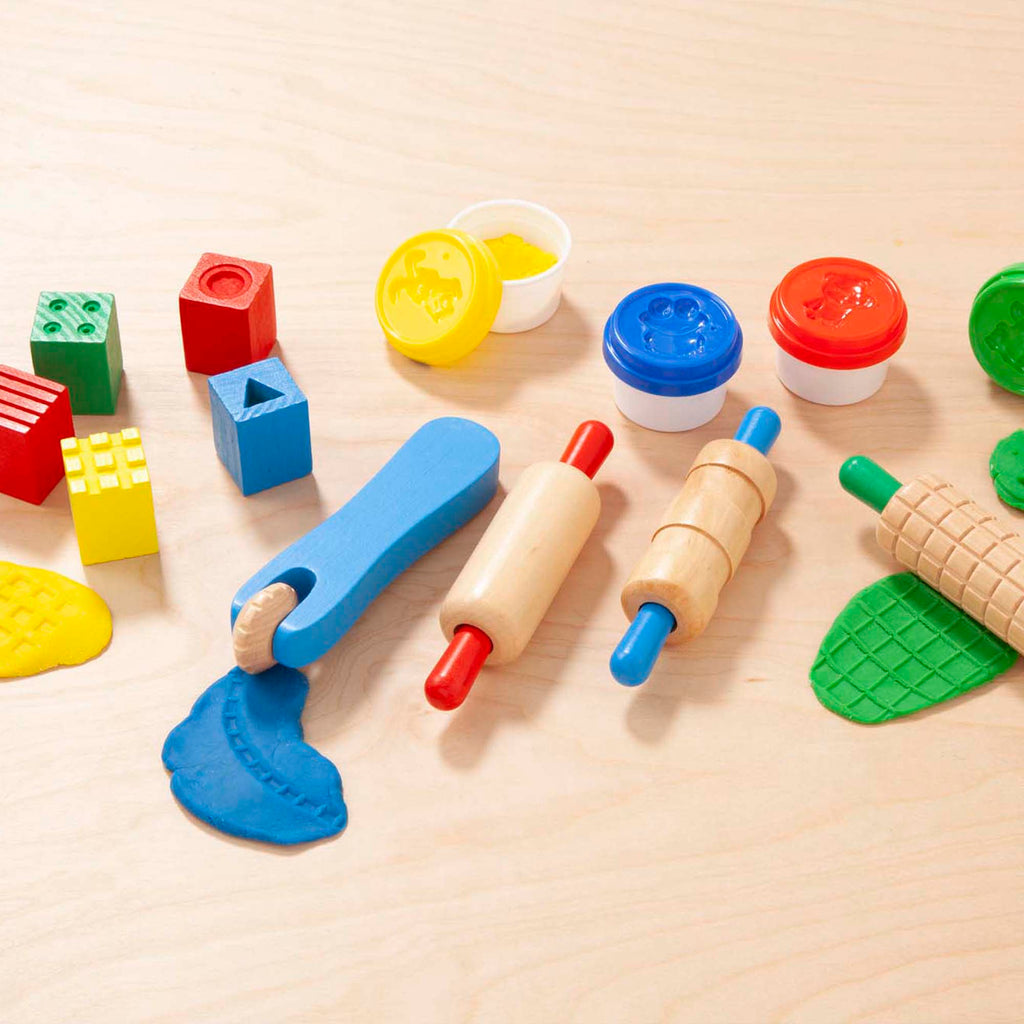 Created by Me! Shape, Model & Mold Modeling Dough Craft Kit