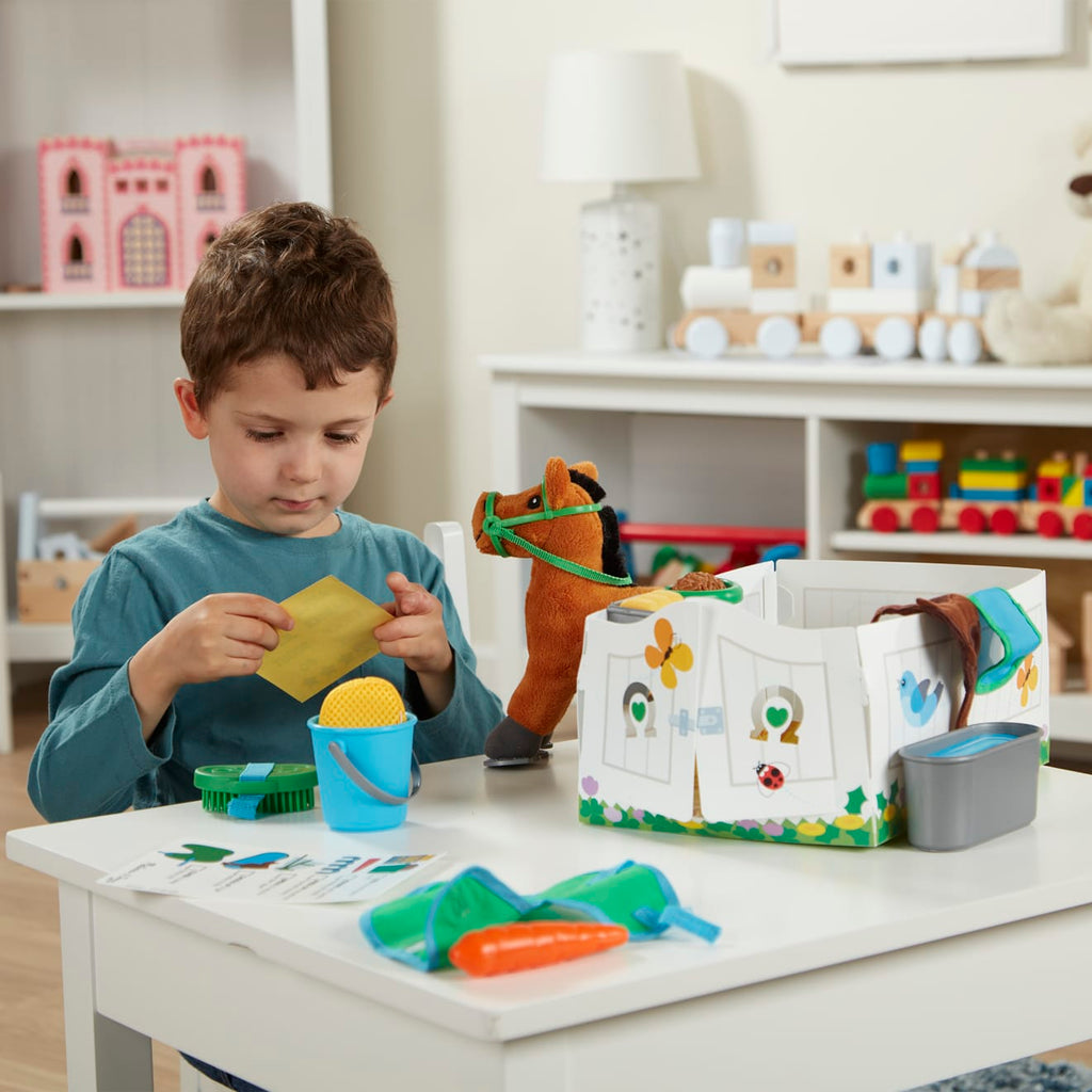 Feed & Groom Horse Care Play Set