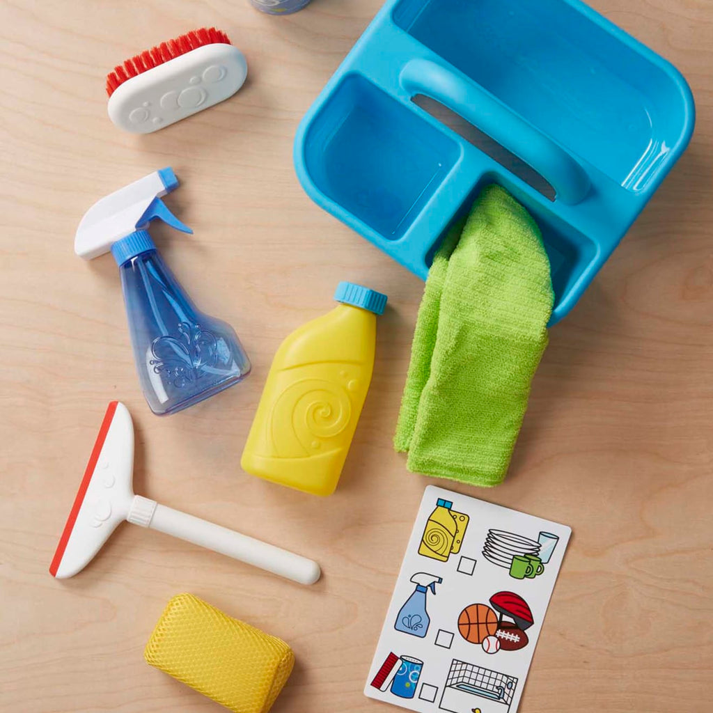 Let's Play House! Spray, Squirt & Squeegee Play Set