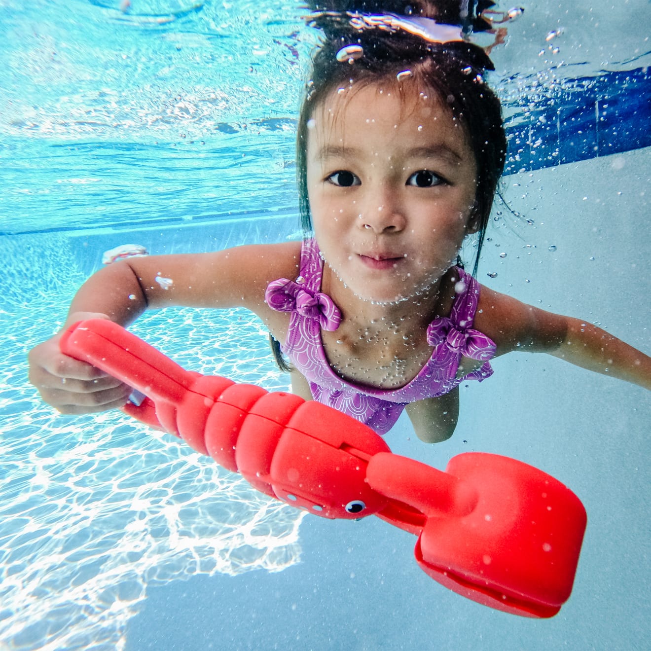 Louie Lobster Claw Catcher Pool Toy